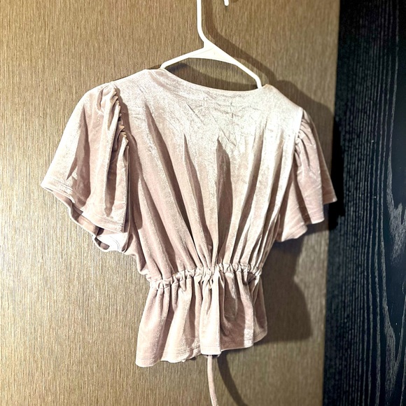 Urban Outfitters top - Picture 3 of 3